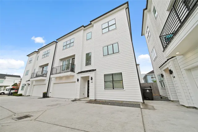 Popular Gray Terrace Real Estate