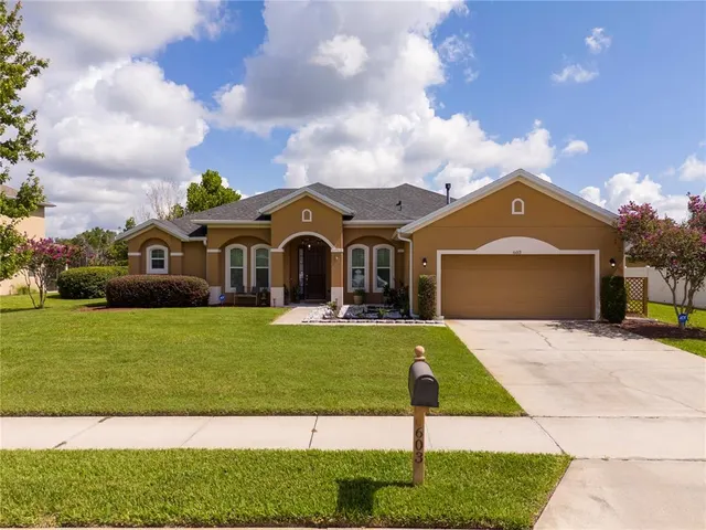 Popular FERN GARDEN ESTATES Real Estate