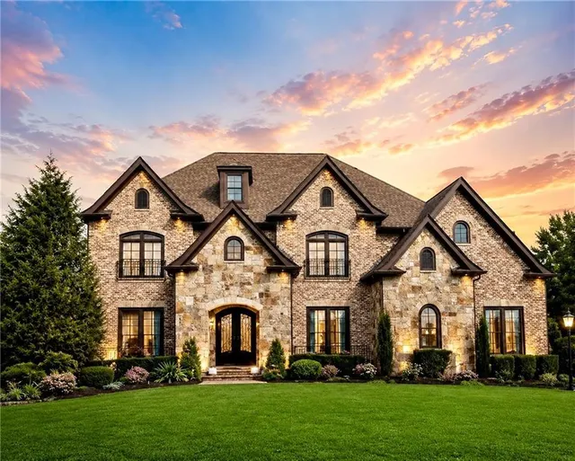 Popular Turnberry Real Estate