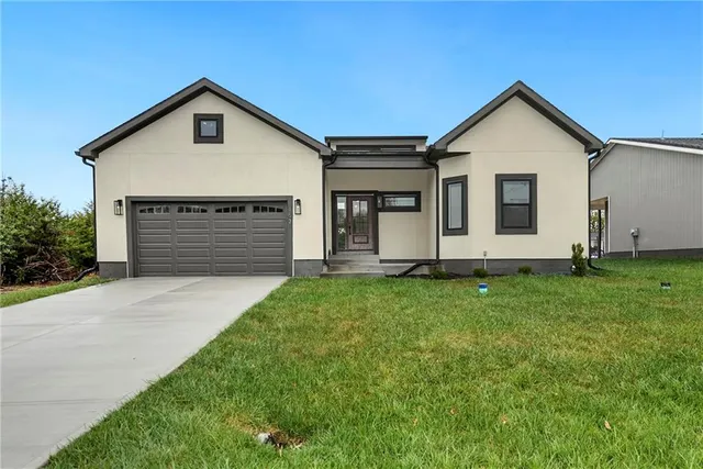 Popular Linn Valley Real Estate