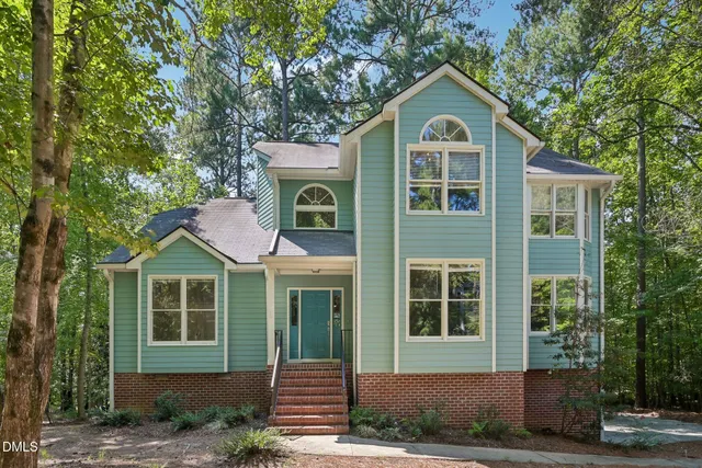 Popular Glenview Real Estate
