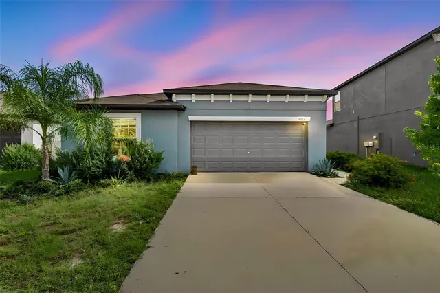 Popular BERRY BAY ESTATES Real Estate