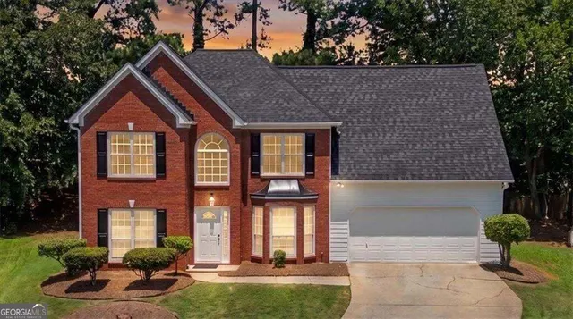 Popular Harvest Pointe Real Estate