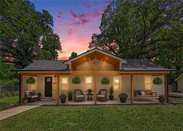 Popular Sandtown Community Real Estate