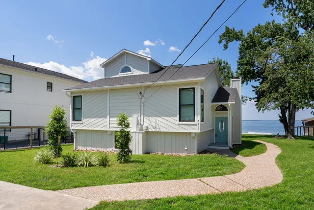 Popular William Clark Real Estate