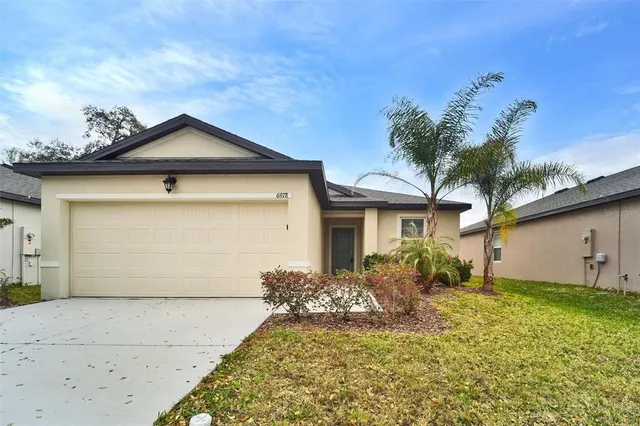 Popular LINKS AT CALUSA SPRINGS Real Estate