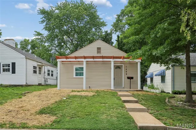 Popular Pitzman Add Real Estate