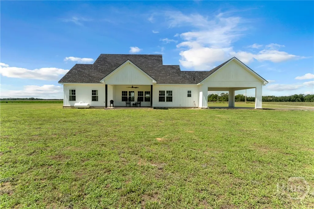 Listing Thumbnail Image 61