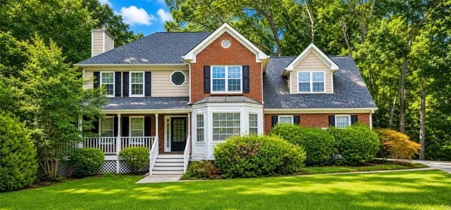 Popular CASTLEWOOD-II Real Estate