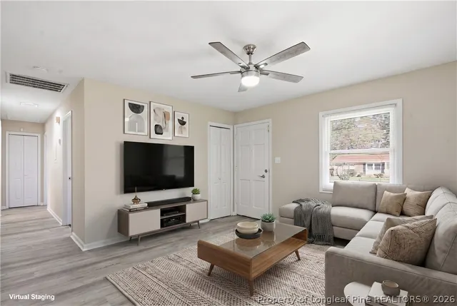 Popular HOLIDAY PRK Real Estate