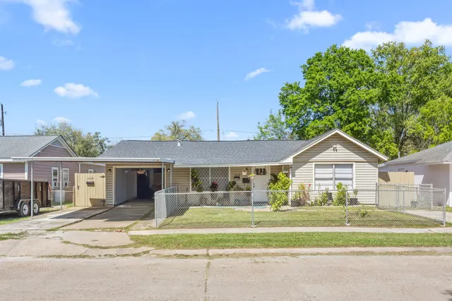 Popular Frontier East Sec 02 Real Estate