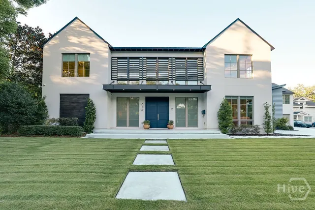 Expensive Garrard Ward Real Estate
