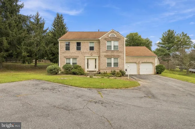 Cheap Worthington Glen Real Estate
