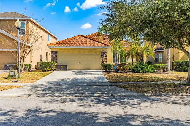 Popular VERANDA PALMS Real Estate