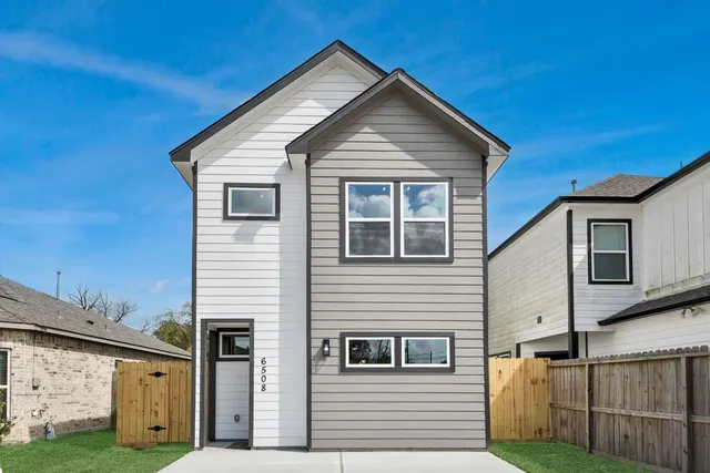 Cheap Highland Heights Real Estate