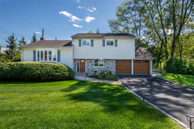 Popular Isle of Sans Souci Real Estate