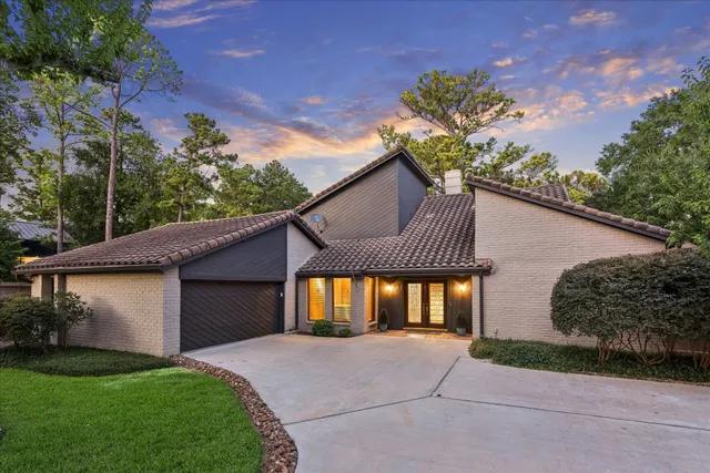 Popular Memorial Drive Acres Real Estate