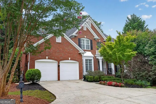 Popular Devereaux Commons Real Estate