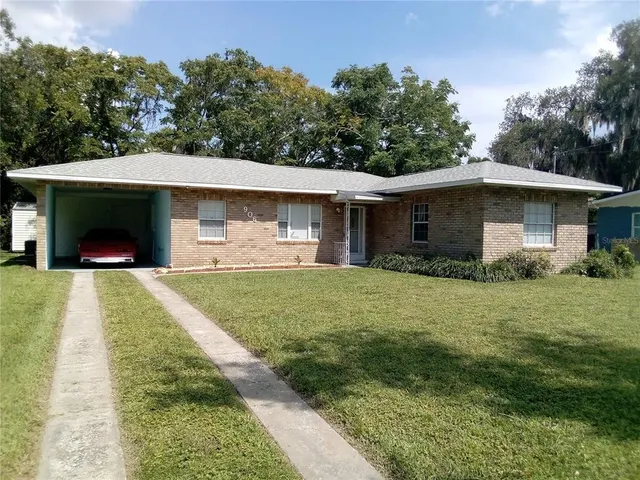 Popular LEESBURG WHISPERING PINES Real Estate