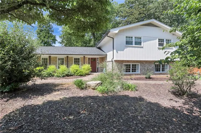 Popular Mount Vernon North Real Estate