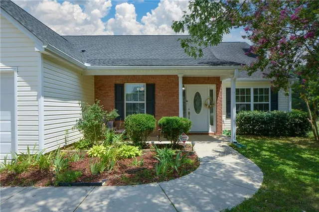 Popular Webb Meadows Subdivision Real Estate