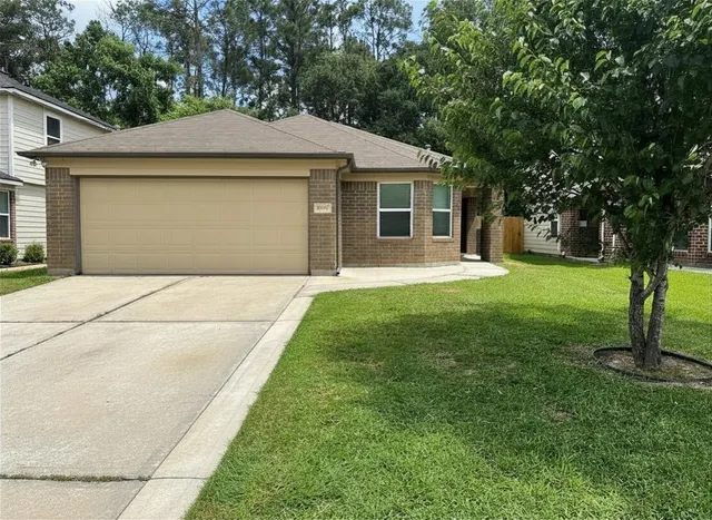 Popular Gleneagles Real Estate