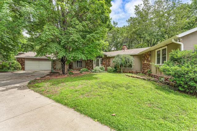 Popular River View Hts Real Estate