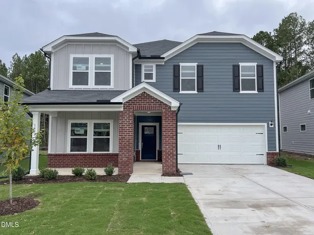 Popular Avalon Place Real Estate