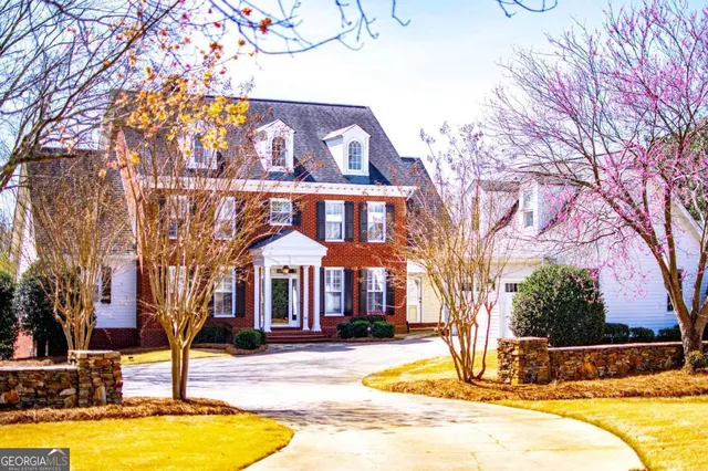 Popular Oak Mtn Park Real Estate