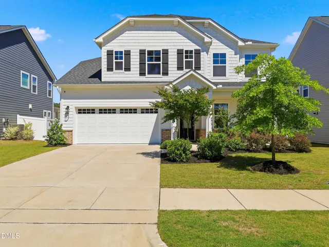 Popular Jordan Oaks Real Estate