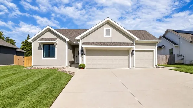 Popular Blue River Woods Real Estate
