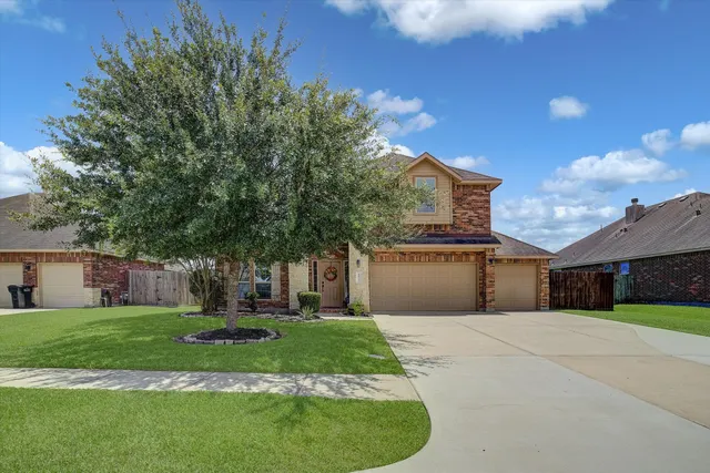 Popular Eagle Point Estate Real Estate
