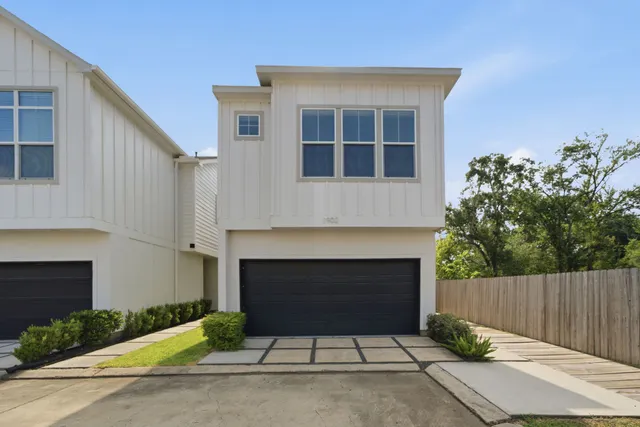 Popular Hollywood Gardens Pt Rep Real Estate