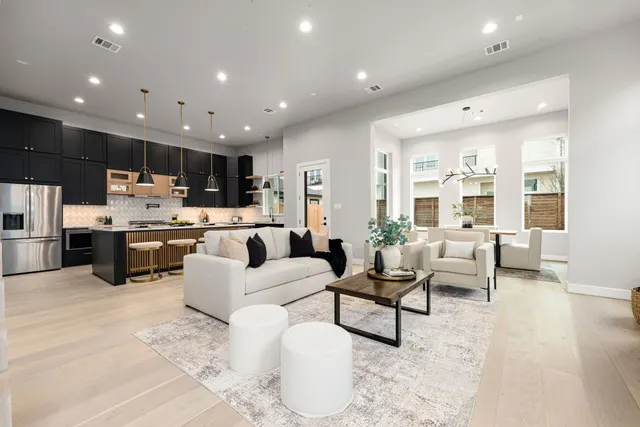 Popular Holman Outlot 04 Real Estate
