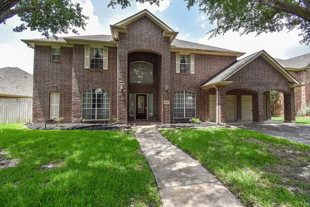 Popular Woodbridge Of Fbc Sec 6 Real Estate
