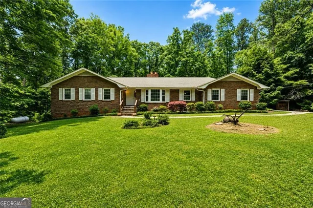 Expensive Hideaway Hills Real Estate