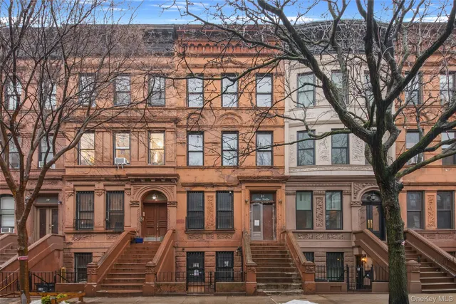 Popular New York Real Estate