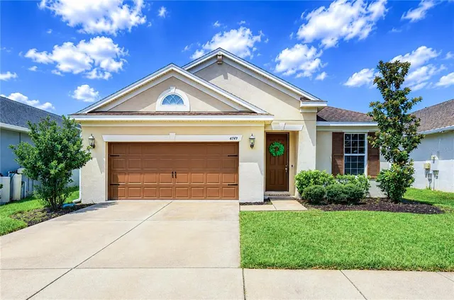 Popular COUNTRY WALK INCREMENT C PH 02 Real Estate