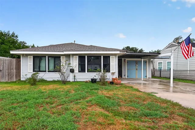Cheap Red Bluff Terrace Sec 02 Real Estate