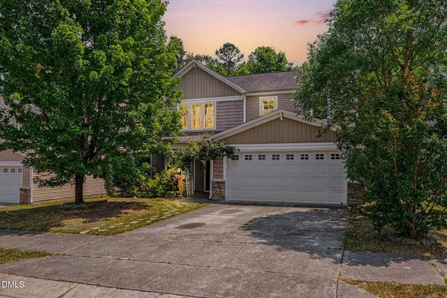 Popular Peyton Hall Real Estate