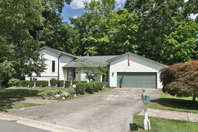 Expensive Woodglen Real Estate