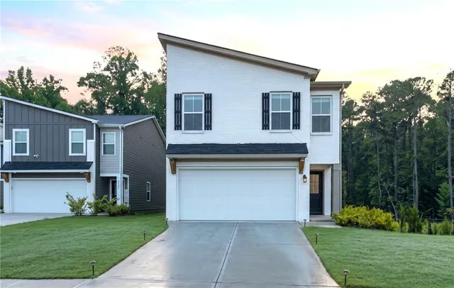 Popular Stonewall Station Real Estate
