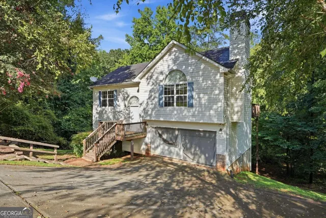 Cheap Wynbrook Real Estate