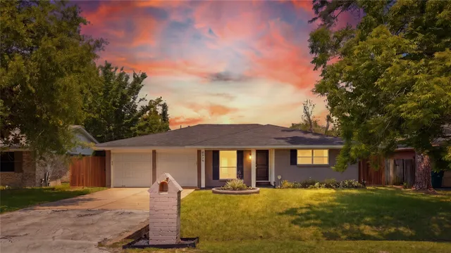 Popular Malabar Place Real Estate