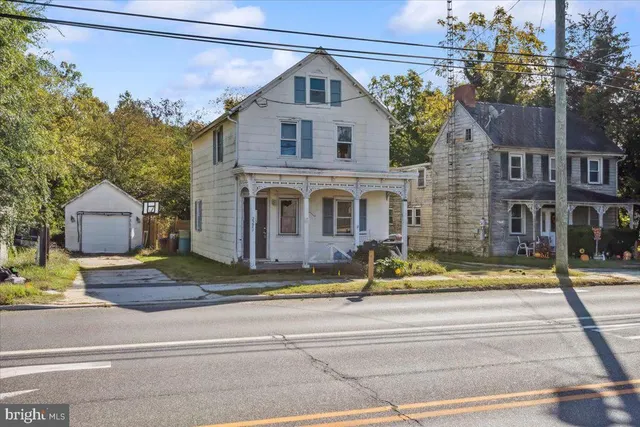 Cheap Woodbine Real Estate