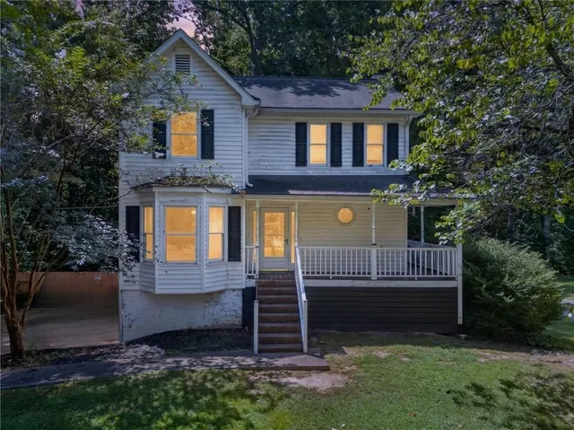 Popular Oak Landing Real Estate