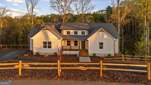 Popular Red Oak Estates Real Estate