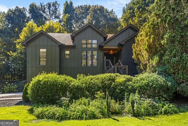 Popular LEIGHS GROVE Real Estate