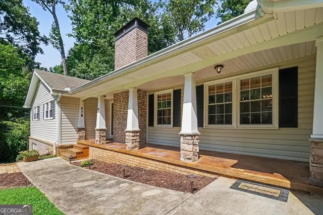 Popular Burnt Hickory Hills Real Estate
