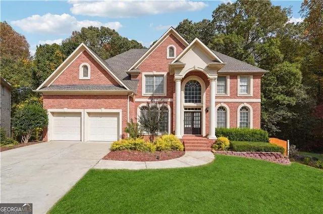 Expensive SUMMIT AT HUNTCREST Real Estate